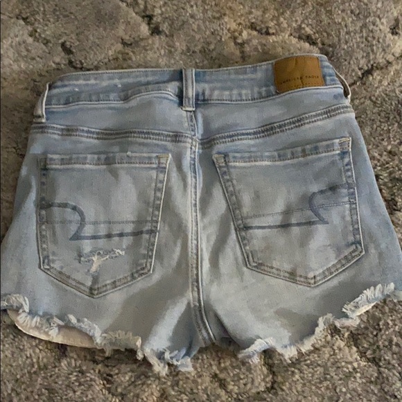 Shorts - Picture 5 of 9